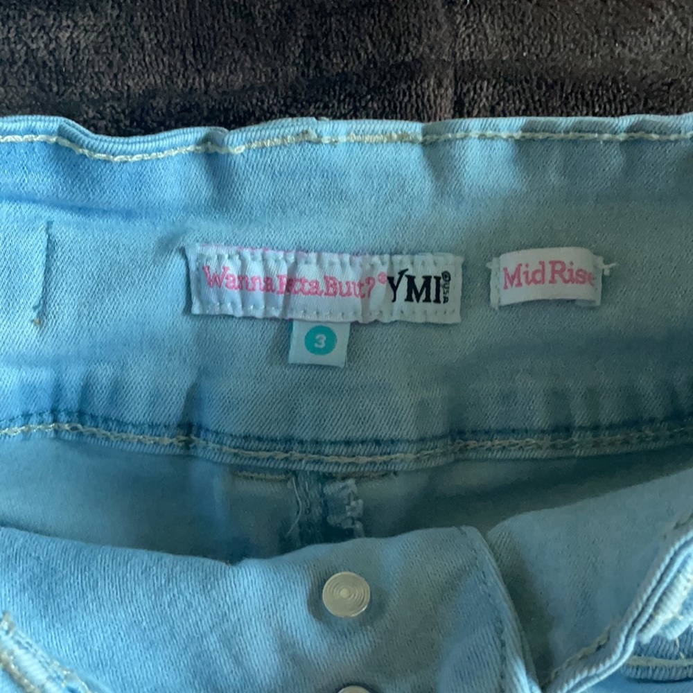 2 for $20 jean shorts - Picture 6 of 7